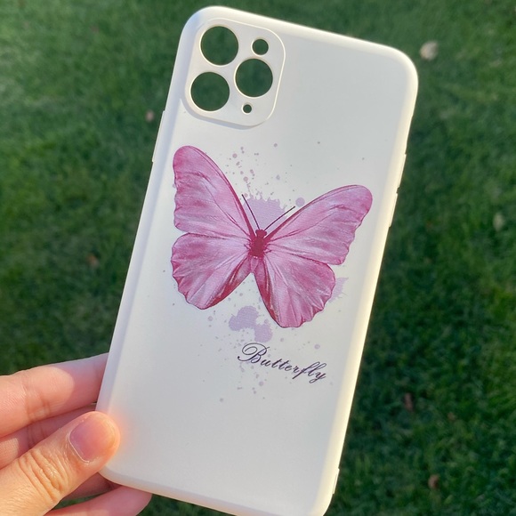 Butterfly phone case for iPhone 11 Pro Max - Picture 2 of 5